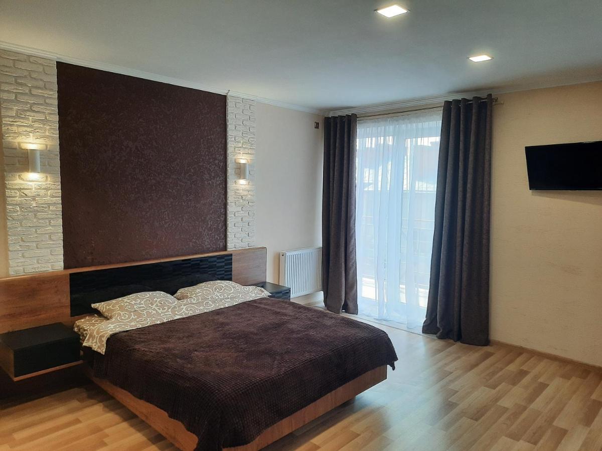 Podobovo-Ivano-Frankivsk.Com Extérieur photo